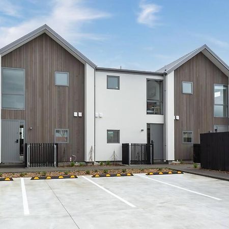 Hop, Skip, Jump To The City ! Christchurch Exterior photo